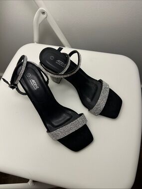 Ardene Black Rhinestone Ankle Strap Block Heels prom wedding vacation formal